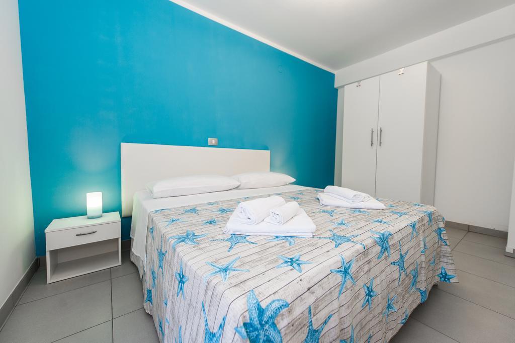 Blue Sky Apartments Рогозница Экстерьер фото